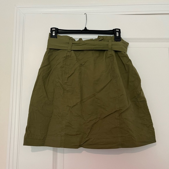 Ann Taylor Loft skirt - Picture 2 of 3